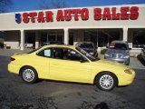 2000 Zinc Yellow Ford Escort ZX2 Coupe #12683925