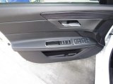 2018 Jaguar XF Sportbrake S AWD Door Panel
