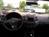 2018 Volkswagen Tiguan Limited 2.0T 4Motion Dashboard