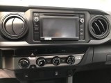 2018 Toyota Tacoma SR Access Cab 4x4 Controls
