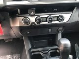 2018 Toyota Tacoma SR Access Cab 4x4 Controls