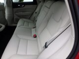 2018 Volvo XC60 T6 AWD Momentum Rear Seat
