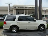 2005 Lincoln Navigator Luxury 4x4