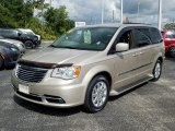 2014 Cashmere Pearl Chrysler Town & Country Touring #127668115
