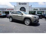 2019 Light Brownstone Pearl Jeep Cherokee Latitude #127738895