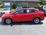 2015 Race Red Ford Focus SE Sedan #127945971