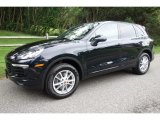 Moonlight Blue Metallic Porsche Cayenne in 2016