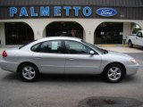 2004 Silver Frost Metallic Ford Taurus SES Sedan #12808713