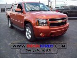 2007 Sunburst Orange Metallic Chevrolet Avalanche LT 4WD #12810986