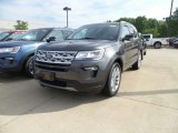 2018 Magnetic Metallic Ford Explorer XLT 4WD #128633065