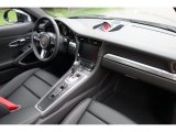 2018 Porsche 911 Carrera 4S Coupe Dashboard