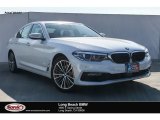 2018 Mineral White Metallic BMW 5 Series 530e iPerfomance Sedan #128737870