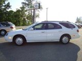 Vibrant White Ford Taurus in 1999