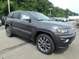 2018 Jeep Grand Cherokee Overland 4x4 Front 3/4 View