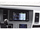 2019 Toyota Sienna XLE AWD Controls