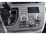 2019 Toyota Sienna XLE AWD Controls