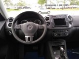 2018 Volkswagen Tiguan Limited 2.0T 4Motion Dashboard