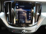 2019 Volvo XC60 T5 AWD Momentum Controls