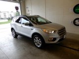 2018 Ingot Silver Ford Escape SE 4WD #129144489