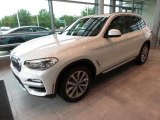 Mineral White Metallic BMW X3 in 2019