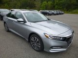 2018 Honda Accord EX-L Hybrid Sedan Front 3/4 View