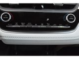 2019 Toyota Corolla Hatchback SE Controls