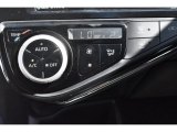 2019 Toyota Prius c LE Controls