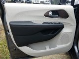 2019 Chrysler Pacifica Touring L Door Panel