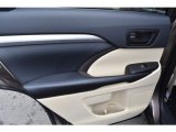 2019 Toyota Highlander LE Plus AWD Door Panel