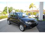 2018 Deep Black Pearl Volkswagen Tiguan Limited 2.0T #129769071