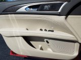 2018 Lincoln MKZ Hybrid Select Door Panel