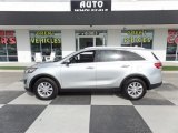 2018 Sparkling Silver Kia Sorento LX #129837637