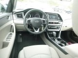 2019 Hyundai Sonata SE Front Seat