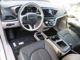 2019 Chrysler Pacifica Limited Black/Alloy Interior