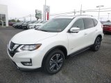 2019 Nissan Rogue SL AWD Hybrid Front 3/4 View