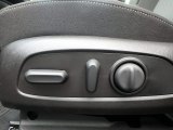 2019 Buick Regal TourX Preferred AWD Controls
