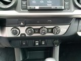 2019 Toyota Tacoma SR5 Double Cab 4x4 Controls