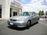 2005 Mineral Green Opalescent Toyota Camry LE #13019172