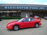 2001 Bright Red Pontiac Sunfire SE Coupe #13015290