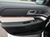 2019 Ford Explorer Platinum 4WD Door Panel
