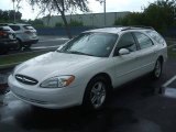 2002 Vibrant White Ford Taurus SEL Wagon #13003798