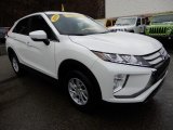 2018 Mitsubishi Eclipse Cross ES S-AWC Front 3/4 View