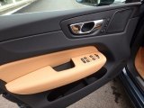 2019 Volvo XC60 T6 AWD Inscription Door Panel