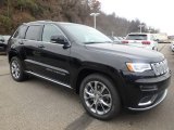 2019 Jeep Grand Cherokee Summit 4x4 Front 3/4 View