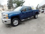 2019 Chevrolet Silverado 2500HD LT Double Cab 4WD Front 3/4 View