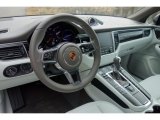 2018 Porsche Macan  Dashboard