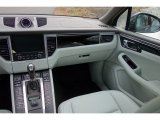 2018 Porsche Macan  Dashboard