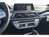 2019 BMW 7 Series 740i Sedan Controls