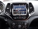 2019 Jeep Cherokee Overland 4x4 Controls