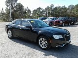 Gloss Black Chrysler 300 in 2019